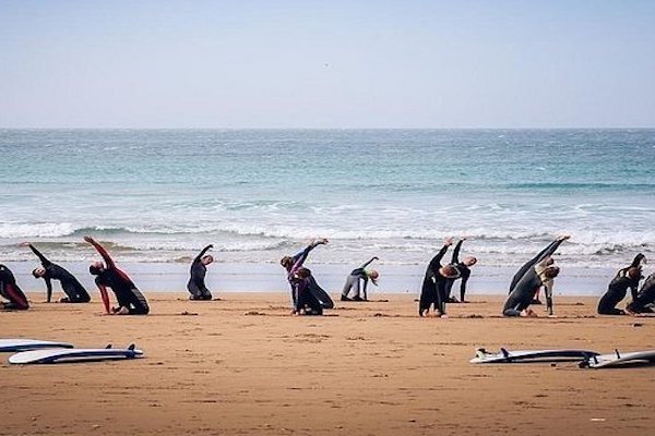 Surfing Class in Agadir and Taghazout with Hotel Pickup photo 1